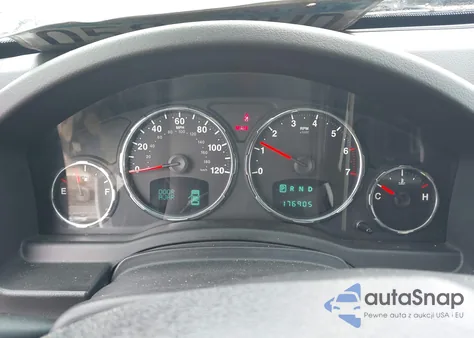 2010 Jeep Liberty Renegade z USA, uszkodzony, nr VIN 1J4PN3GK2AW177408